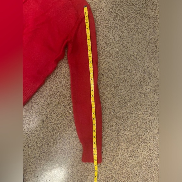 NWOT - Fuzzy Red Sweater - Small Tall - Picture 8 of 9